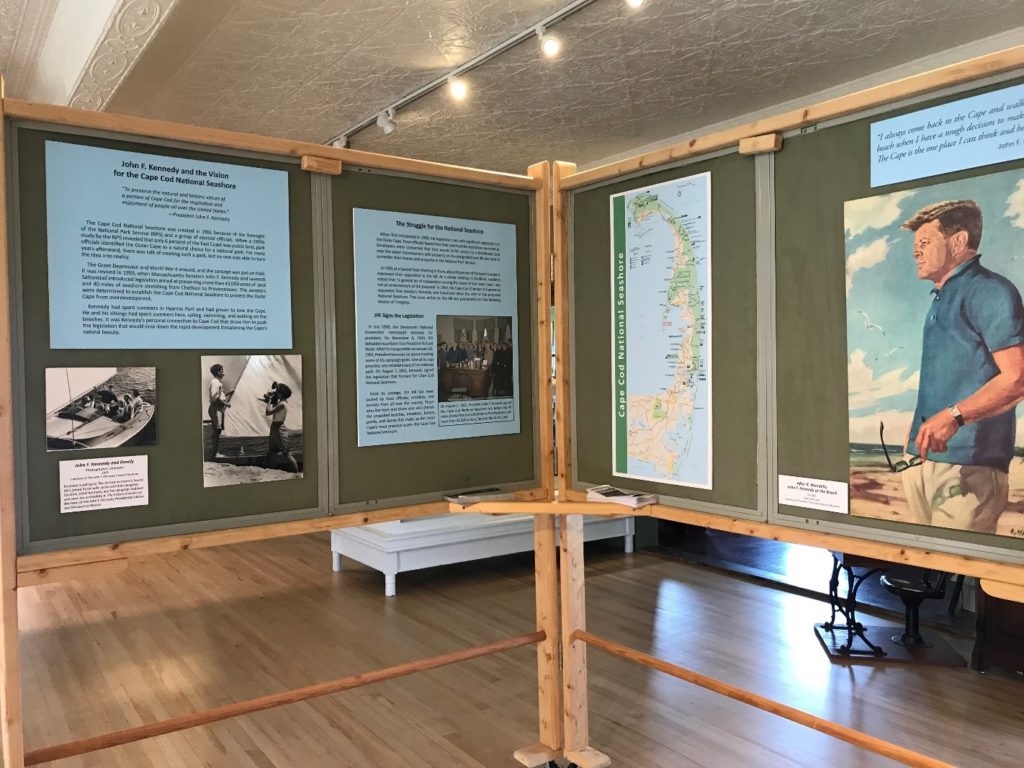Mid-Century: The Outer Cape Comes of Age – Lauren Kaufmann
